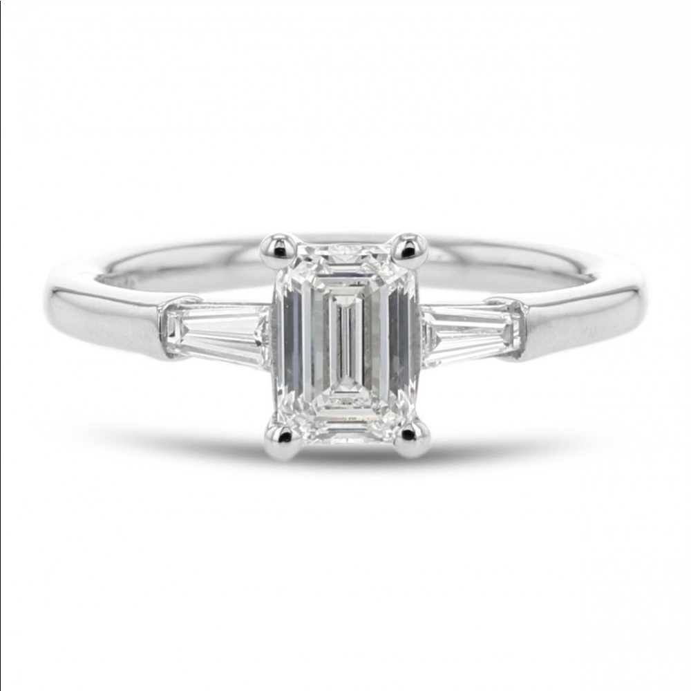 Brand new Moissanite diamond ring.